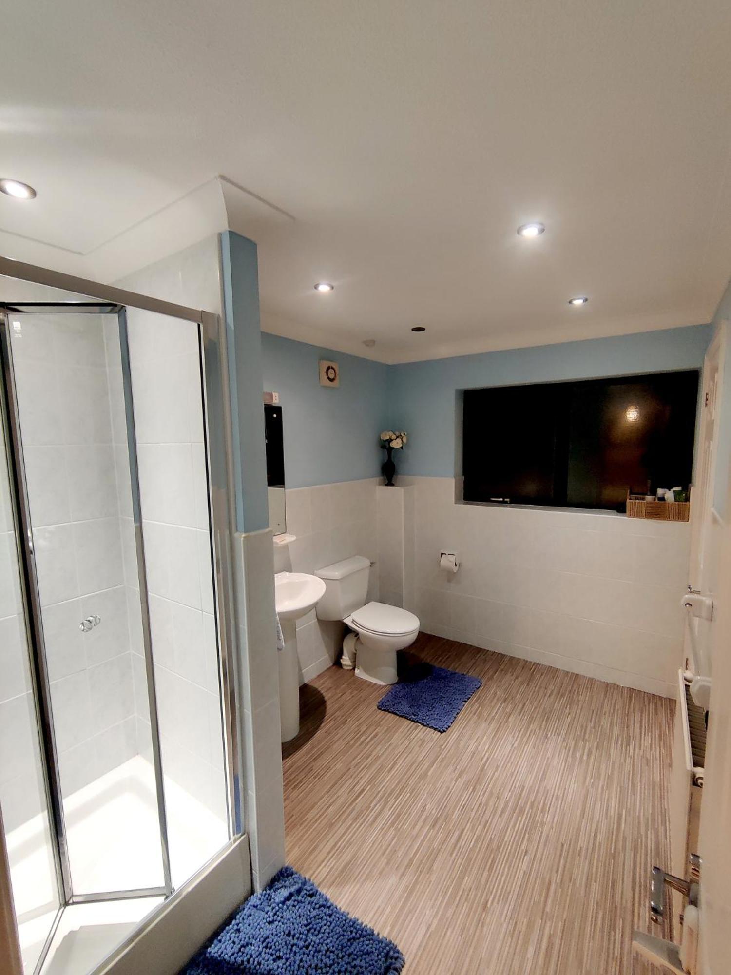 Lovely Private Room With Bathroom Stowey Exterior photo